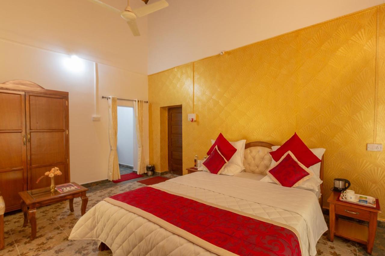 Kstdc Hotel Mayura Gerusoppa, Jogfalls Māvingundi Extérieur photo