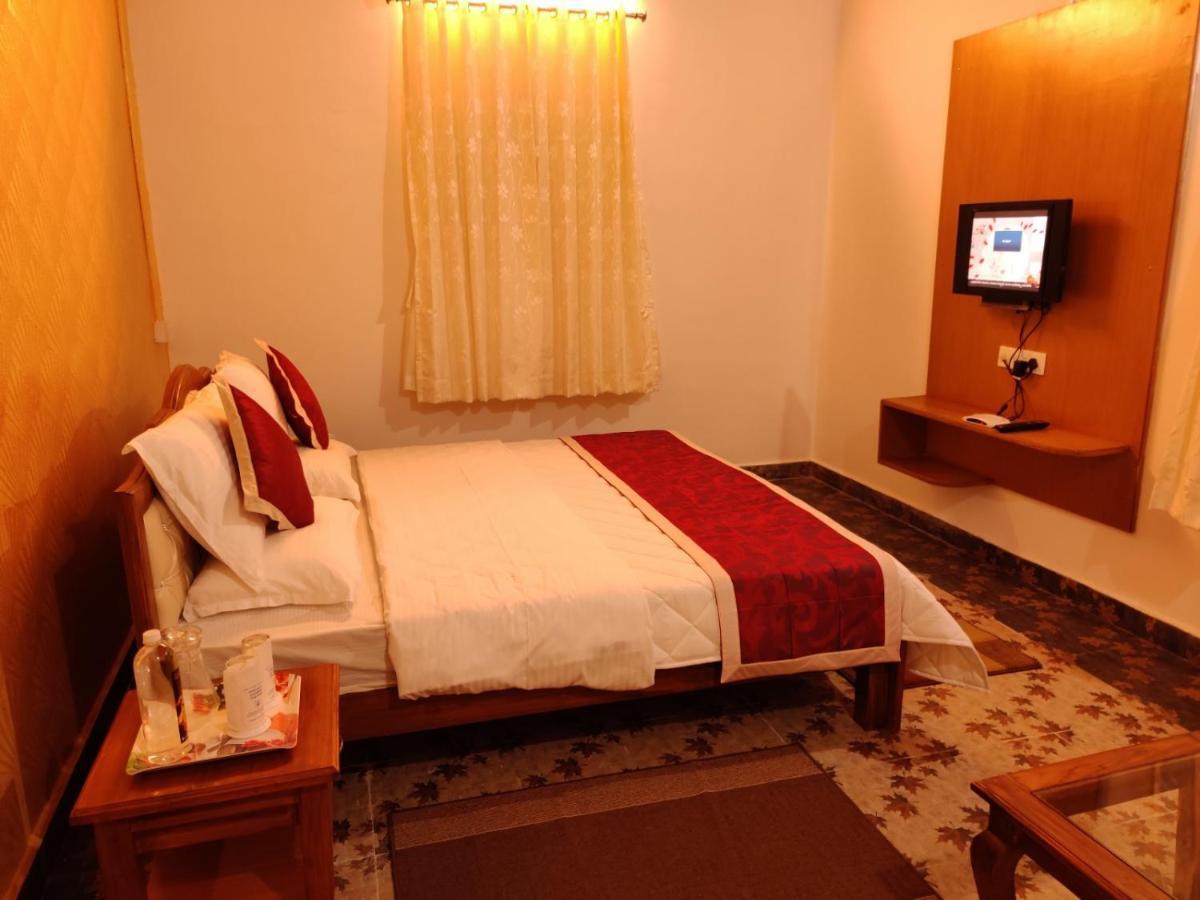 Kstdc Hotel Mayura Gerusoppa, Jogfalls Māvingundi Extérieur photo